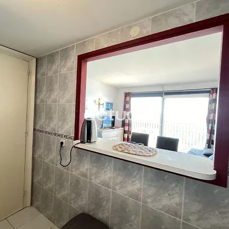 Cavall Bernat 84 Апартаменти *